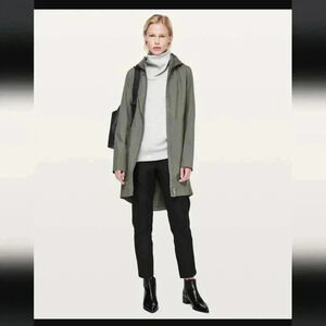 Lululemon High Lines PulloverHeathered Core Ultra Light Grey